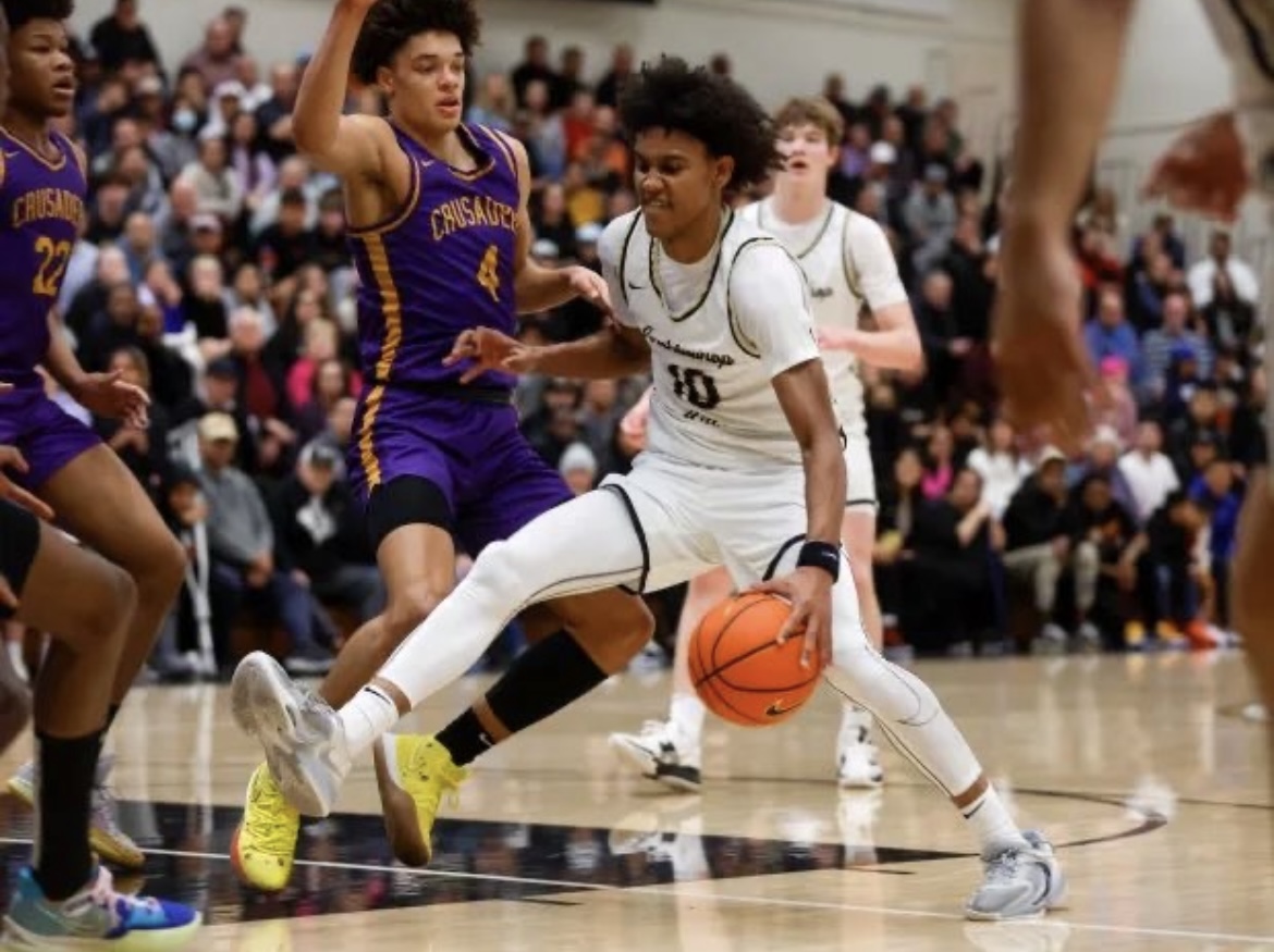 Derek Sangster dribbling in game